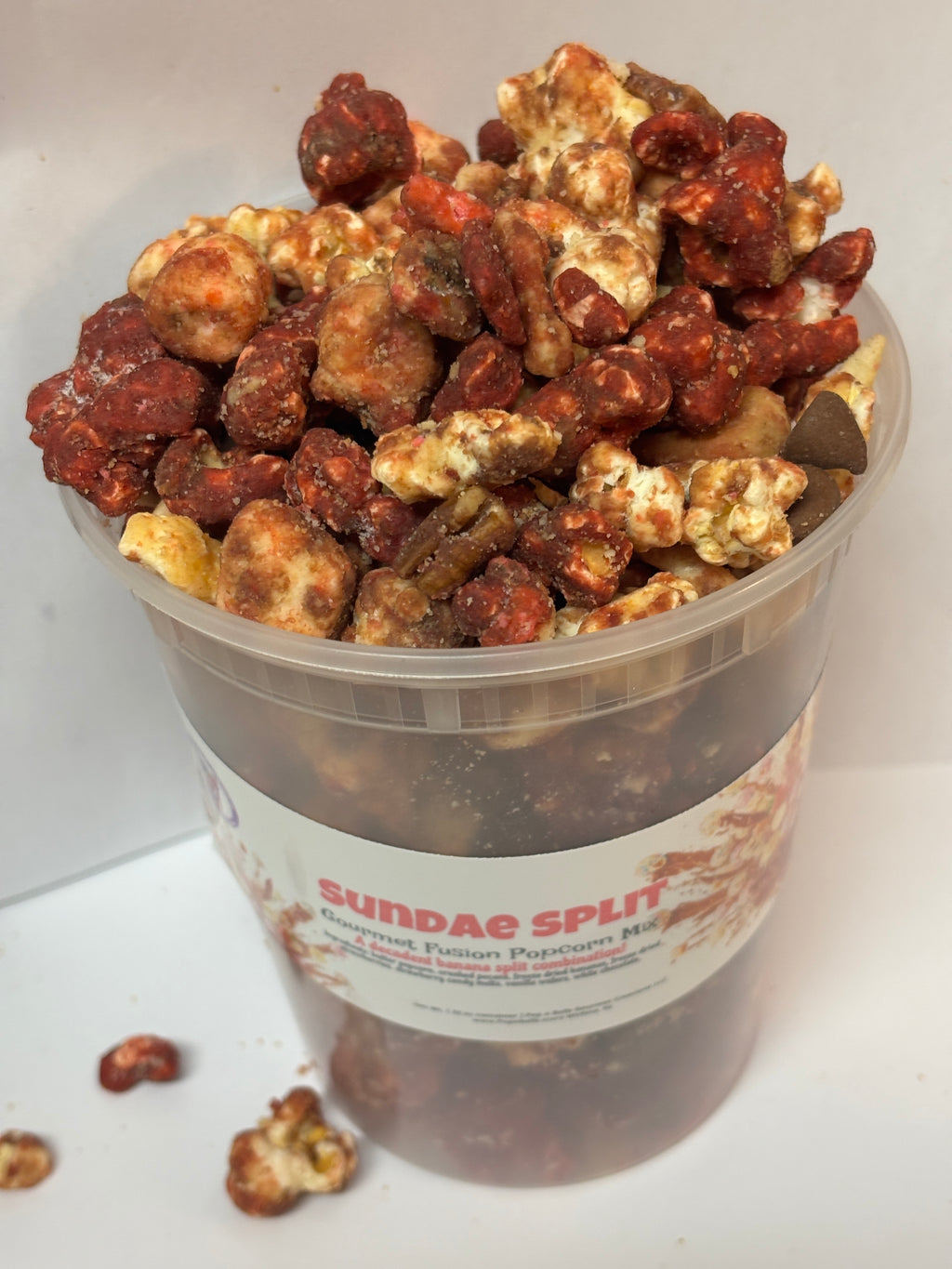 Sundae Split Gourmet Fusion Popcorn Mix |Showstopper Fusion Mix
