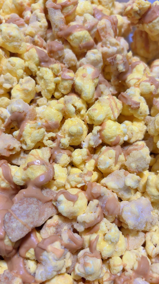 Banana Pudding Dream Popcorn Mix