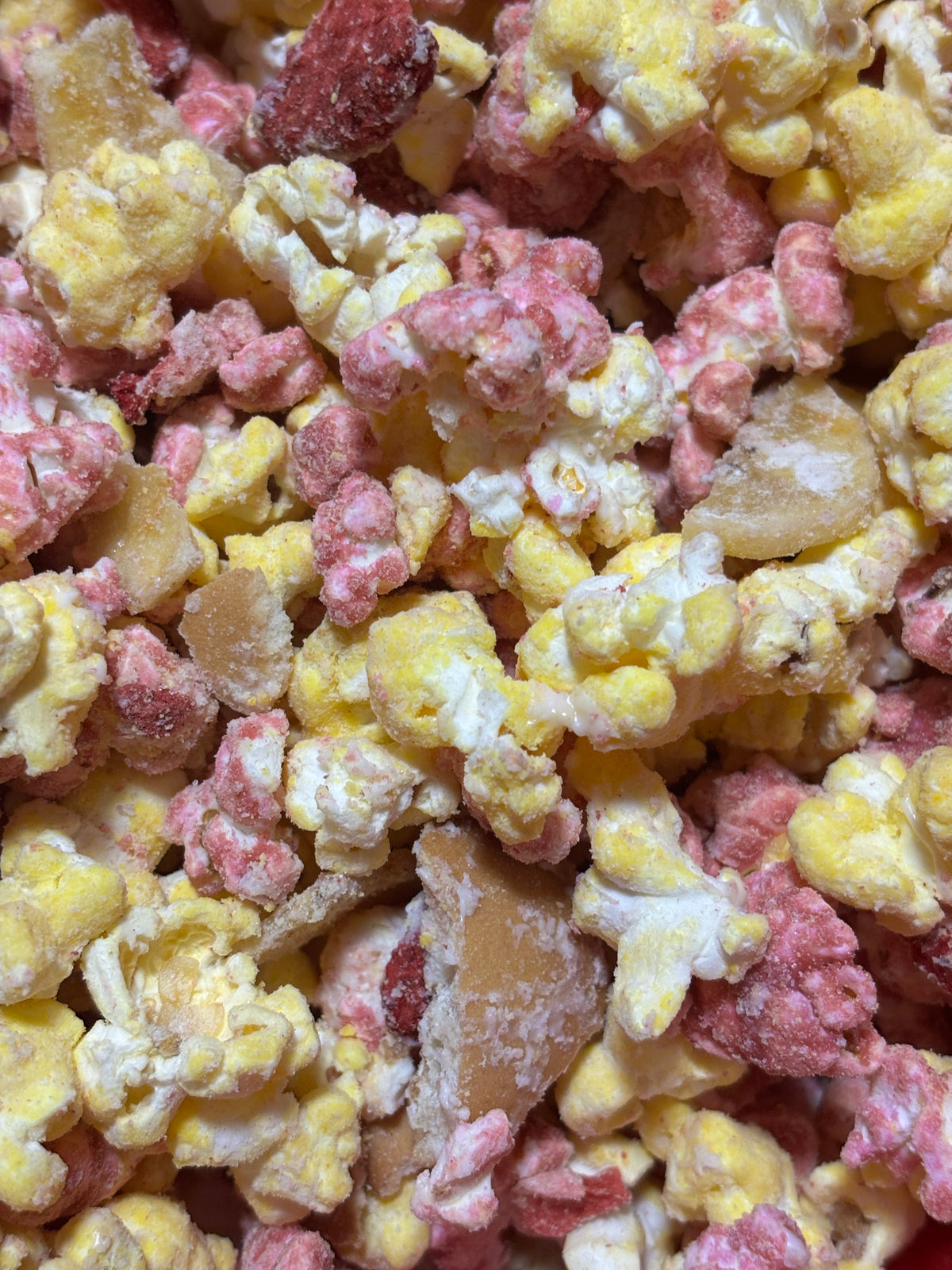 Creamy Treatment Popcorn Mix