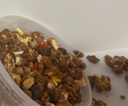 Peanut Butter Paradise Gourmet Fusion Popcorn Mix