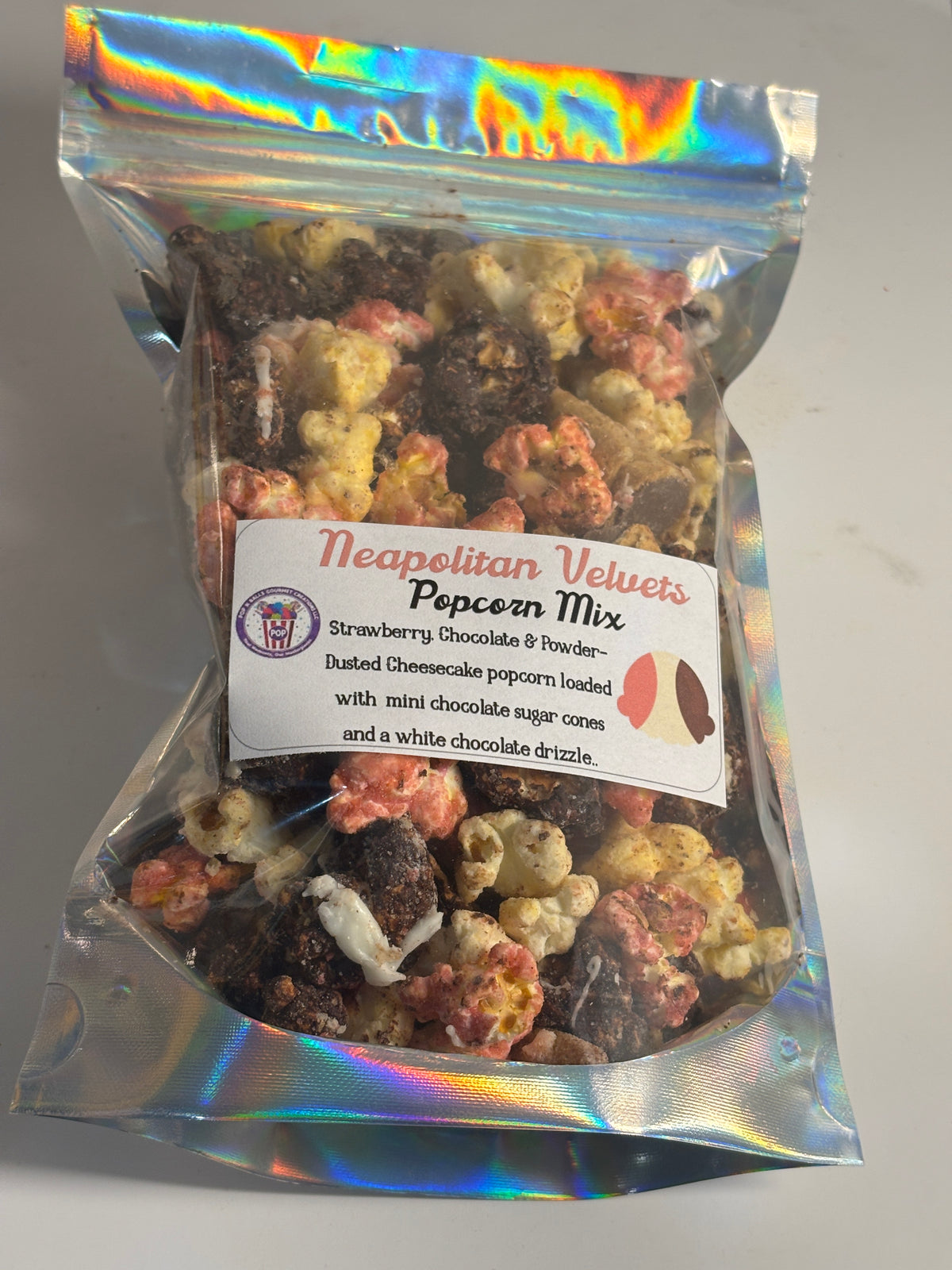Neapolitan Velvets Popcorn Mix