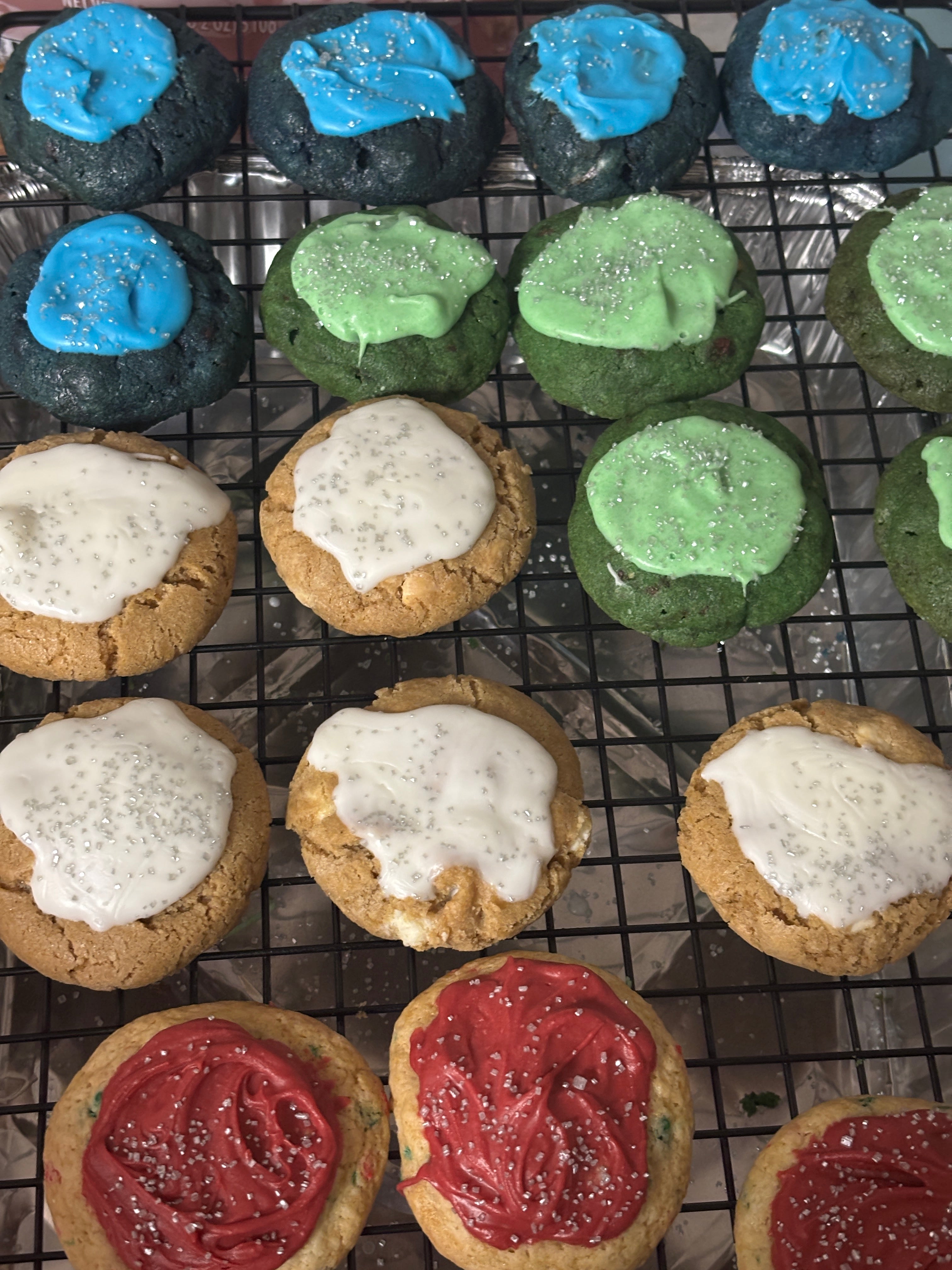 Mistletoe Mini Cookie Mix Jars